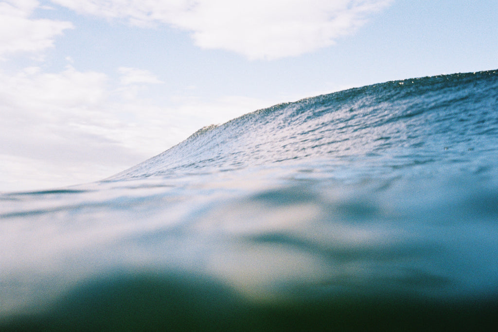 Wavy by Thomas Bourget